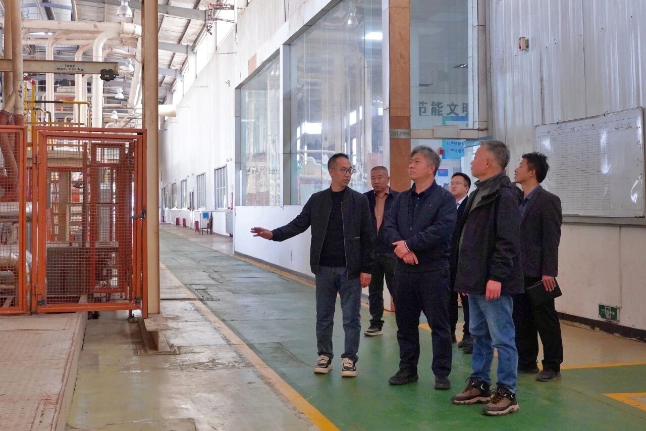 魏丛柱调研企业复工复产和特色产业发展工作时强调：精准服务强保障 提质增效促发展