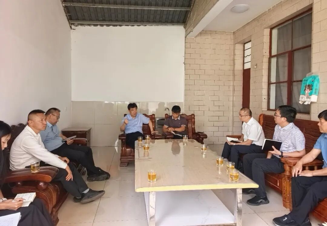 杜建辉随机督导调研农村集体“三资”专项工作时强调 以有效整改促进长效治理 为乡村振兴筑牢坚实根基